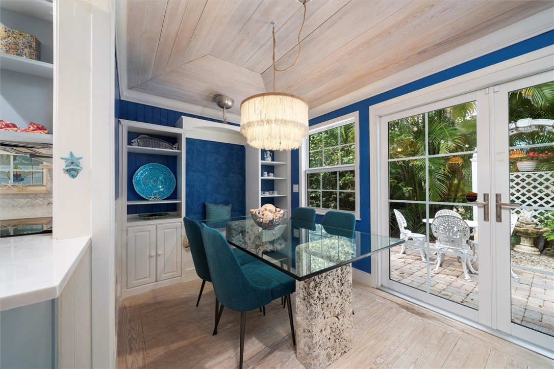 Dining area with built ins