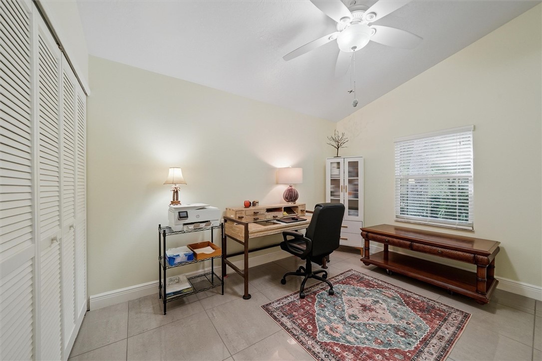 3rd bedroom or office