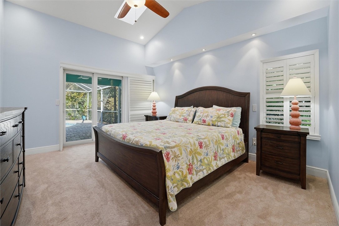 Light and bright Primary bedroom suite with skylig