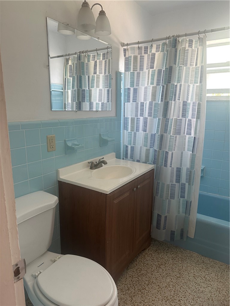 Old Florida blue tile