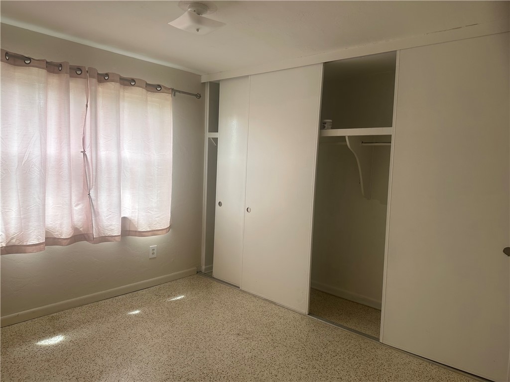 bedroom with a closet