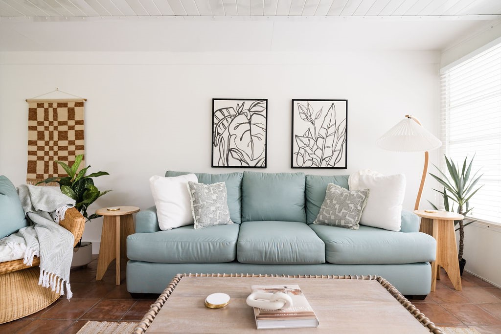 Light and bright bonus sun room
