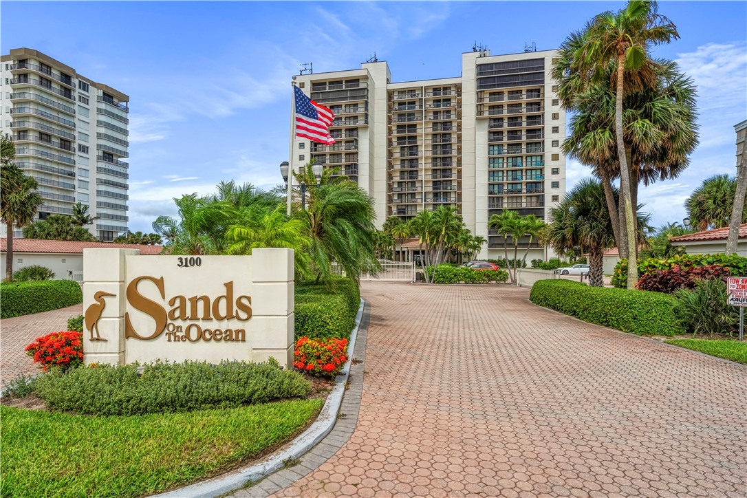 The Sands on the Ocean, a gated Community with key